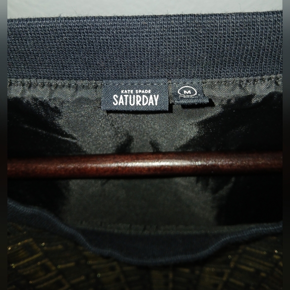 Kate Spade Saturday baroque gold sweatshirt top. Size M - Picture 4 of 4